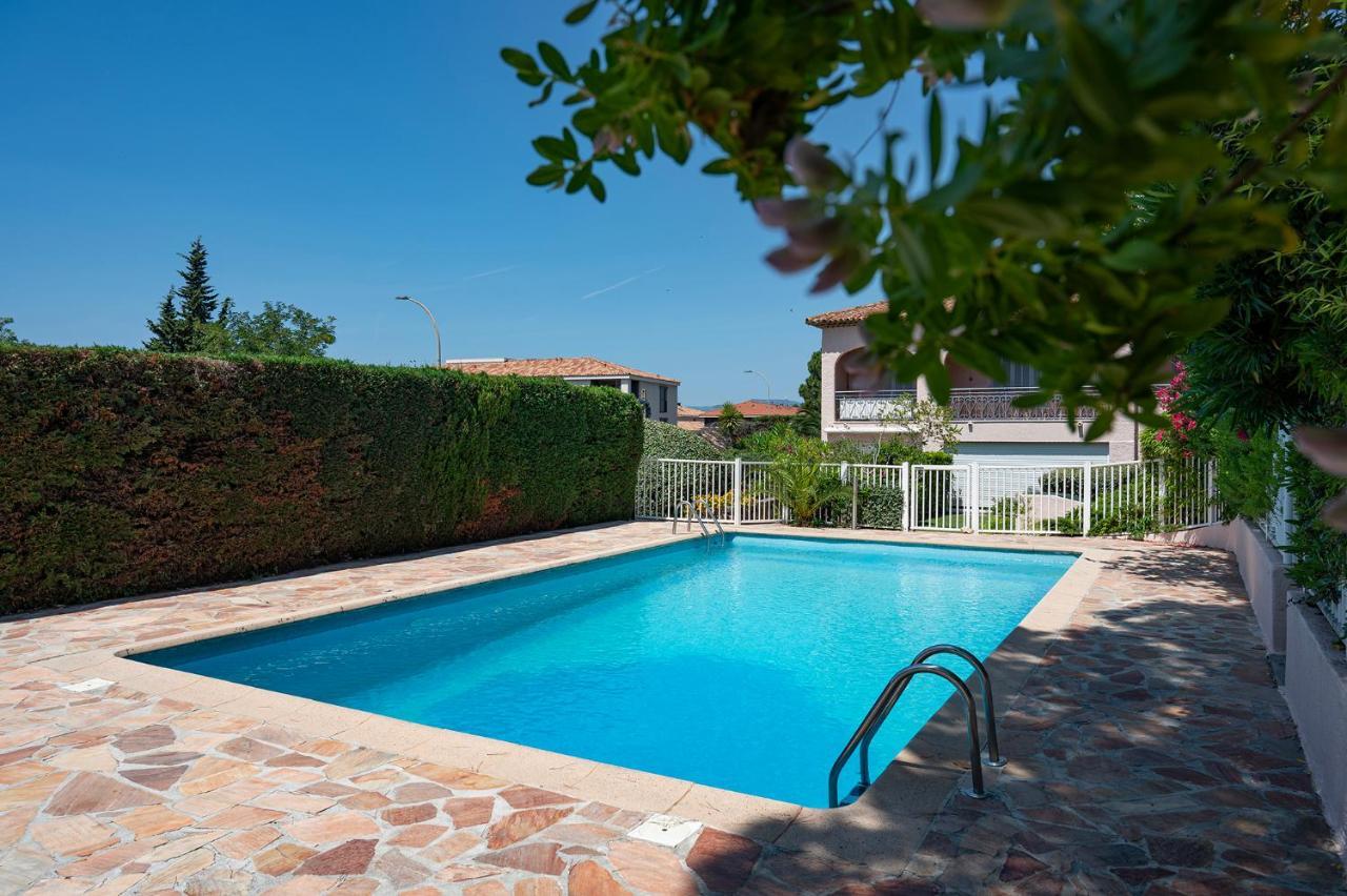 Charmant Studio Saint-Tropez Kültér fotó